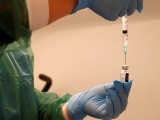 Health News Roundup: COVID-19 pill developers aim to top Merck, Pfizer efforts; Defying Delta: Back to school goes better than feared and more