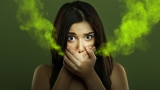 10 foods that cause bad breath and 10 that combat it