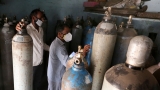 India COVID ‘storm’ hits new records as oxygen supplies run short | Coronavirus pandemic News