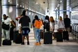 U.S. Covid cases lowest in a year as Memorial Day travel picks up