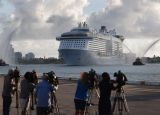 Florida asks U.S. Supreme Court to curb CDC restrictions on cruises