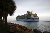 Unvaccinated Florida cruise guests must have insurance