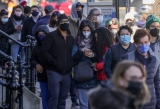 Americans are tired of Covid, official response to omicron creates confusion
