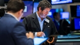 S&P 500, Nasdaq futures fall on Tuesday as chip stocks decline