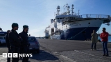 Three leap from migrant rescue boat held in Italy