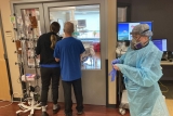 100,000 more COVID deaths seen unless US changes its ways