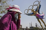 Chinese city shuts down over new outbreak worry