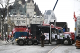 US urges Canada to use federal powers to end bridge blockade