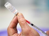 Novavax COVID vaccine recommended by FDA panel for use in US