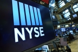 US futures fall to open a week heavy with retail news