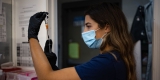 U.S. Plans to Shift Bill for Covid Shots and Treatments to Insurers, Patients