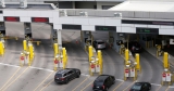 US extends coronavirus closures of borders with Mexico, Canada | Coronavirus pandemic News