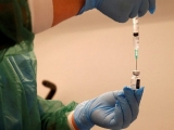 Health News Roundup: Philippines approves emergency use of Pfizer’s COVID-19 drug Paxlovid; Hong Kong leader urges vaccinations as COVID infections swamp city and more