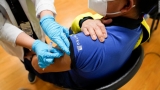 United Airlines mandates covid vaccines for its US employees