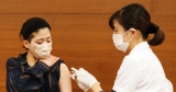 CDC advisers weigh delaying second shot to eight weeks