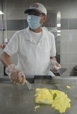 Freedom Hall Dining Facility returns to pre-COVID operations, expands service to retirees and DoD civilians > Joint Base Andrews > Article Display