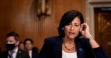 C.D.C. Chief C.D.C. Chief Overrules Agency Panel and Endorses Pfizer Boosters for Frontline Workers