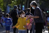 COVID cases drop everywhere, but pandemic not over