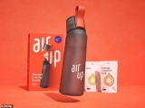 Water bottle releases AROMAS up your nose to trick your brain into thinking the aqua is flavoured 