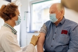 CDC: Fully vaccinated adults 65 and older are 94% less likely to be hospitalized with COVID-19 | Health/Fitness