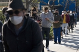 Report: CDC tracked phones to see if Americans followed Covid lockdowns