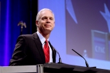 FDA, CDC Refuse To Comply With Senate Oversight On Covid Treatments