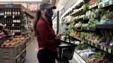 Jewel-Osco Stores Reinstate Mask Mandate for Employees Due to High COVID Transmission – NBC Chicago