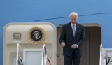 Biden confuses COVID border policy with the appeal of CDC mask mandate ruling