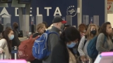 Watch CBS Evening News: CDC extends travel mask mandate to May 3