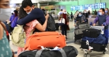 U.S. weighs new COVID restrictions on travelers from China