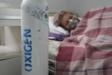 New COVID cases, deaths continue to drop globally: WHO