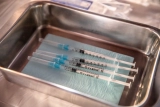 Coronavirus latest updates: U.S. vaccinations averaging a half-million per day for the first time since June