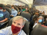 Empty middle seats on planes lowers COVID risk