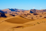 Hydrogen produced from air could provide low-carbon fuel in deserts