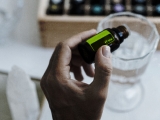 Essential oil compound protects neurons in mice