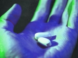 New combo of antibiotic plus steroid treatment may relieve COVID-19