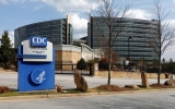 White House tries to push plan for booster doses as CDC advisers bide time