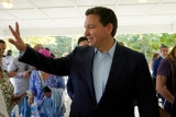 DeSantis reverses himself on coronavirus vaccines, moving right of Trump