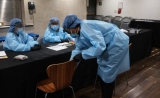 Top Health Official Says US Failing On Covid