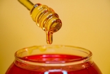 Is Honey a Superfood? Here are 9 Health Benefits of Honey