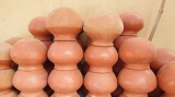 Drinking water from an earthen pot can reduce acidity, according to an Ayurvedic expert
