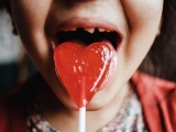 Common red food coloring causes intestinal inflammation, colitis