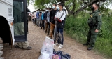 Moderate Democrats join GOP senators to back bill to delay end of Title 42 border expulsions