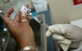 CDC Urging Black & Hispanic Communities To Get Flu Vaccine – CBS Miami