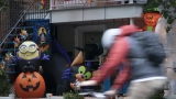 Omicron subvariants may be spooky, but Quebec isn’t restricting Halloween parties