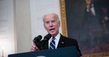Biden’s New Vaccine Requirements Draw Praise, Condemnation and Caution
