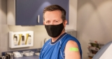 Waning 2-Dose and 3-Dose Effectiveness of mRNA Vaccines Against COVID-19–Associated Emergency Department and Urgent Care Encounters and Hospitalizations Among Adults During Periods of Delta and Omicron Variant Predominance — VISION Network, 10 States, August 2021–January 2022