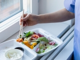 Why eating during the day may be beneficial for mental health