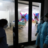 Vaccine shortage in India risks prolonging world’s health crisis